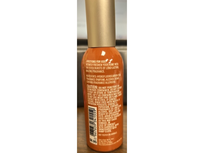 Bath & Body Works Iced Ginger Snap Concentrated Room Spray, White Barn, 1.5 oz/42.5 g