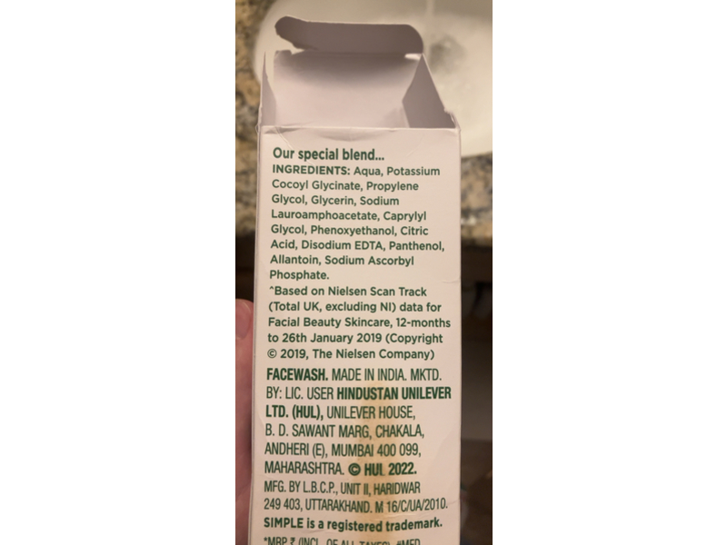 Simple Refreshing Facial Foam, Kind To Skin, 150 mL