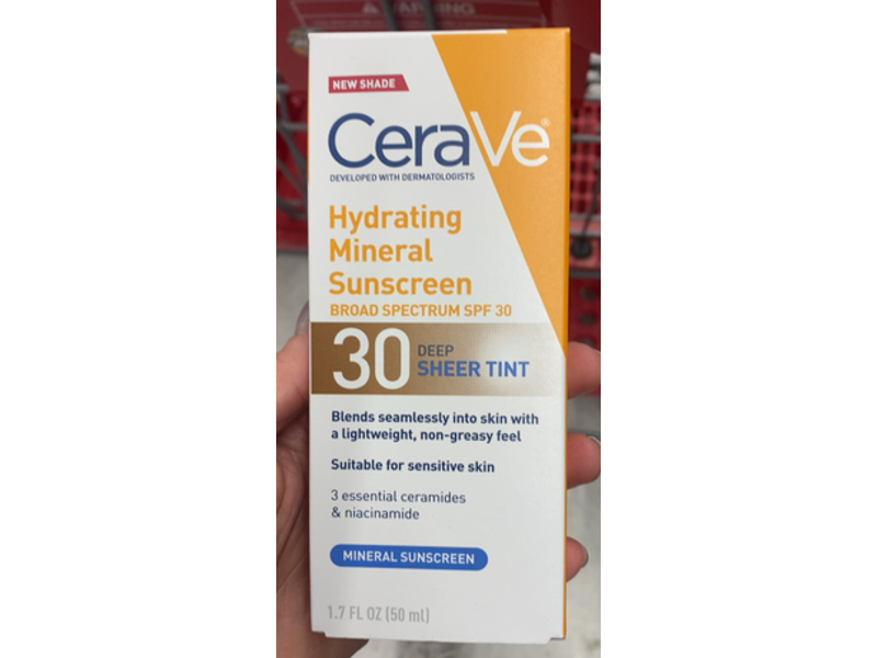 CeraVe Hydrating Mineral Sunscreen, SPF 30, Deep Sheer Tint, 1.7 fl oz/50 mL