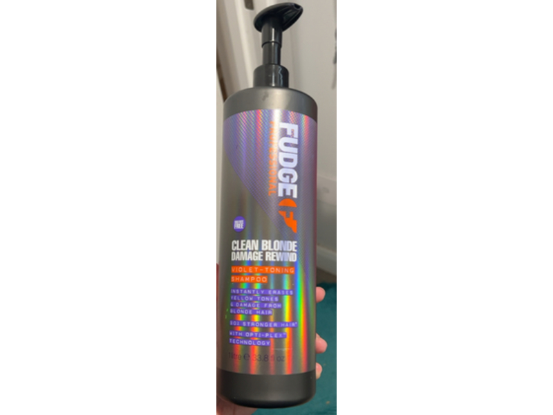 Fudge Clean Blonde Damage Rewind Violet-Toning Shampoo, Optl-Plex Technology, 33.8 fl oz/1 L