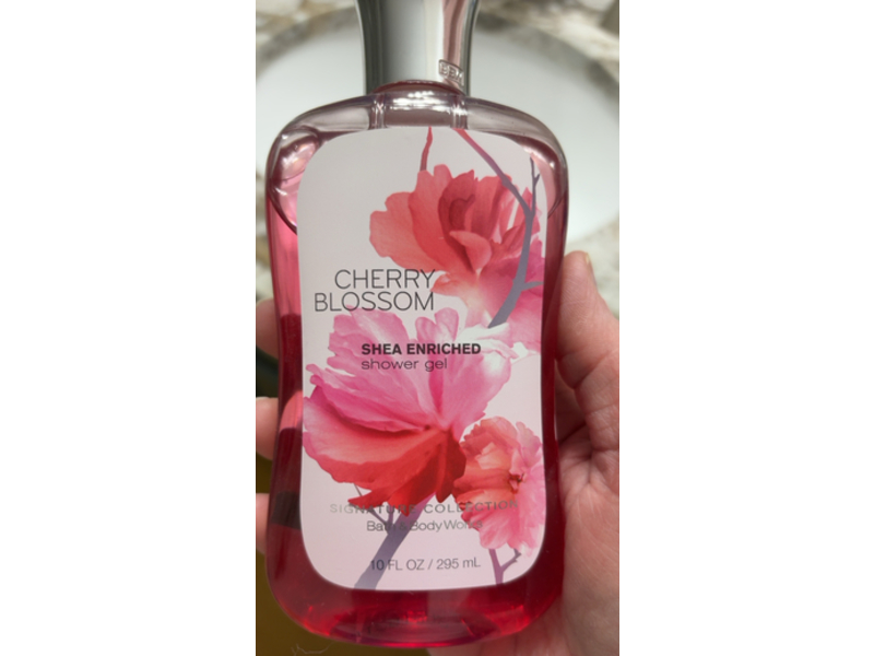 Bath & Body Works Cherry Blossom Shower Gel, 10 fl oz/295 mL