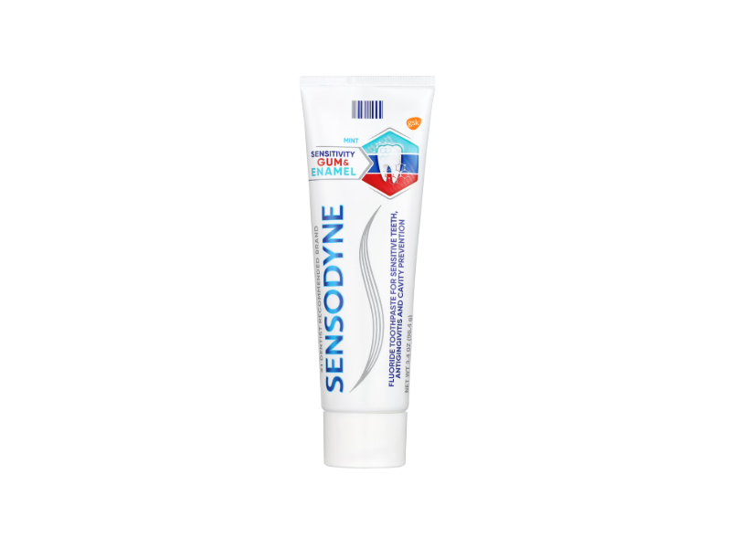 Sensodyne Fluoride Toothpaste, Mint, 3.4 fl oz/96.4 g