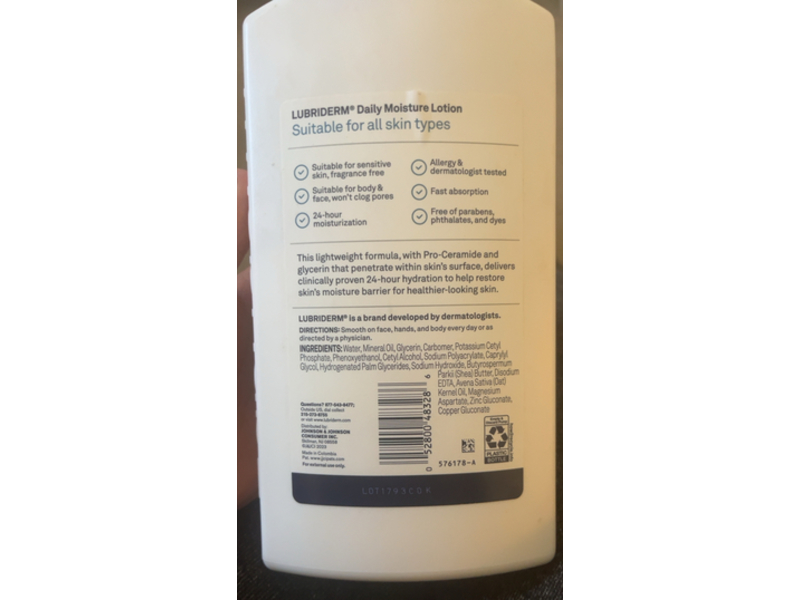 Lubriderm Daily Moisture Fragrance-Free Lotion, All Skin Types, 24 fl oz/ 709 mL
