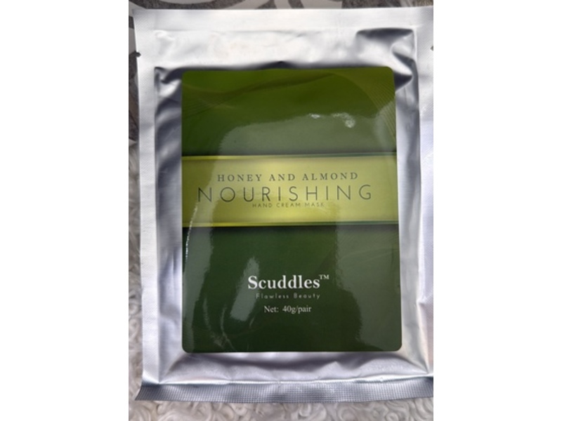 Flawless Beauty Scuddles Nourishing Hand Cream Mask, Honey And Almond, 40 g