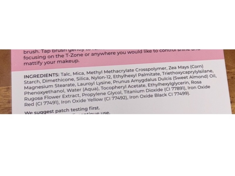 McoBeauty Miracle Flawless Pressed Powder, 1 Light, 0.2 oz/8 g