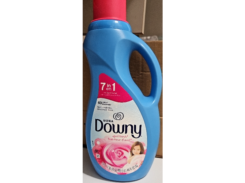 Downy Ultra Laundry Liquid Fabric Softener, April Fresh, 60 Loads, 44 fl oz/1.31 L,