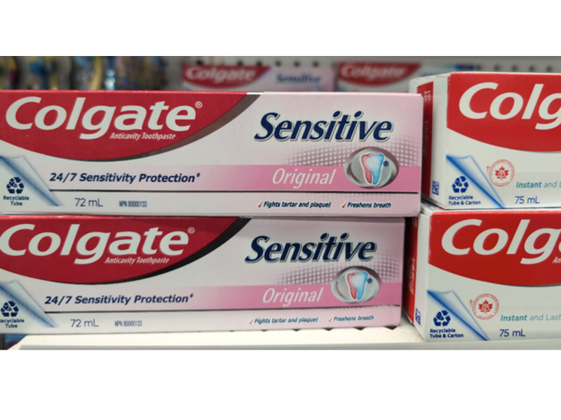 Colgate Sensitive Anticavity Toothpaste, Original, 72 mL