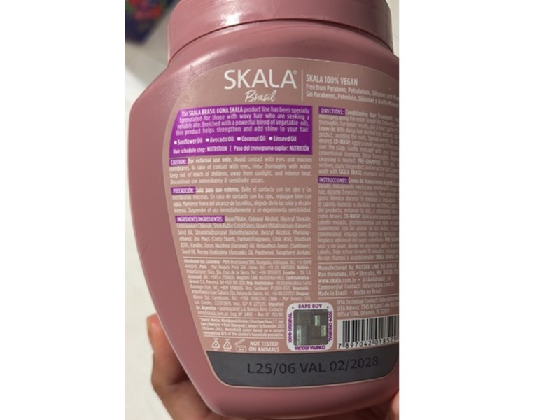 SKALA Dona 2 In 1 Treatment Cream + Leave In Conditioner, 35.2 oz/1000 g