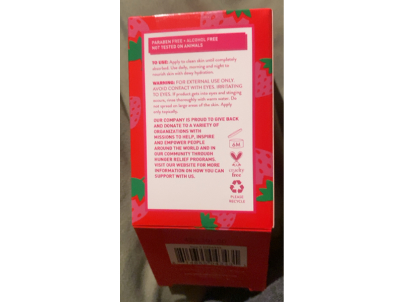 Global Beauty Care Fresh & Fruity Glowing Facial Moisturizer, Strawberry+Hyaluronic Acid, 1.7 fl oz/50 mL