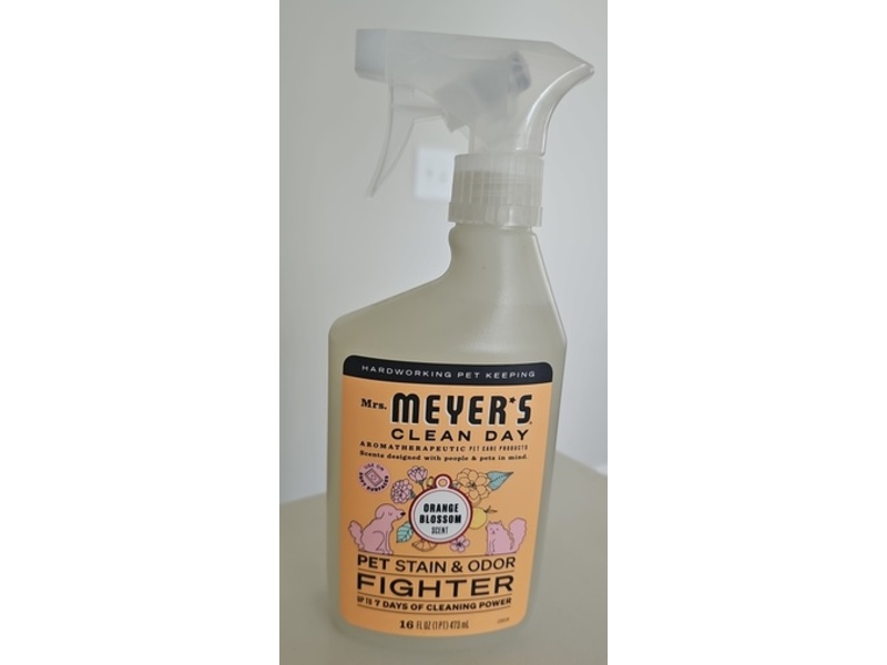 Mrs. Meyer's Clean Day Pet Stain & Odor Fighter, Orange Blossom, 16 fl oz/473 mL