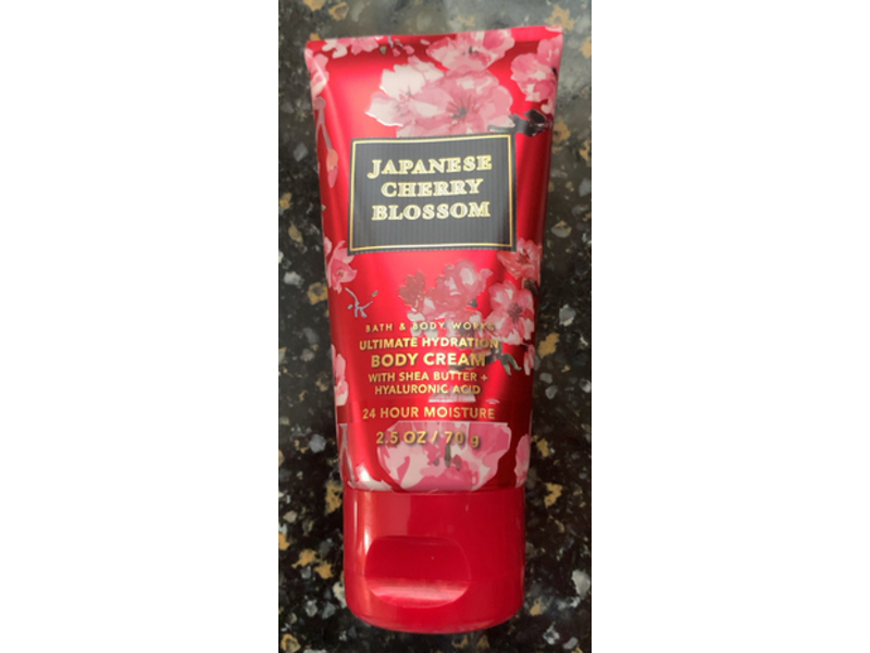Bath & Body Works Japanese Cherry Blossom Body Cream, Shea Butter + Hyaluronic Acid, 2.5 oz/70 g