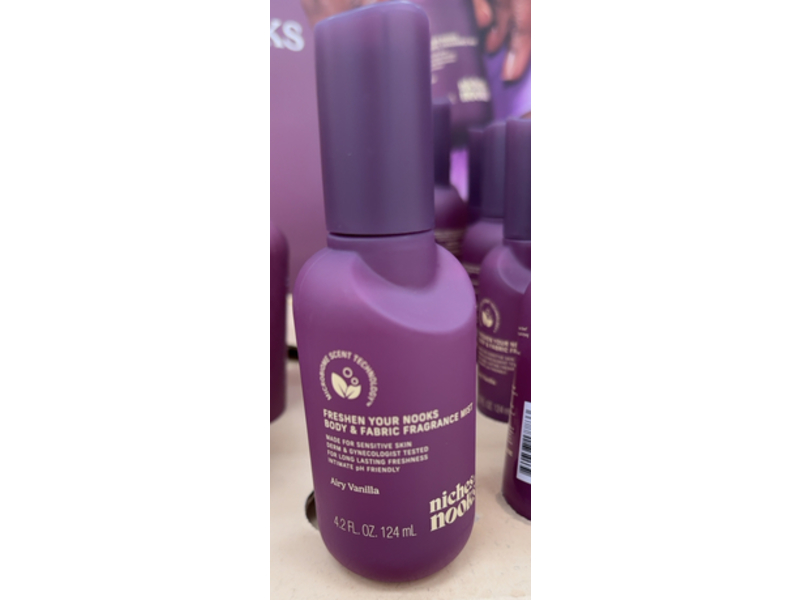 Niches & Nooks Freshen Your Nooks Body & Fabric Fragrance Mist, Airy Vanilla, 4.2 fl oz/124 mL