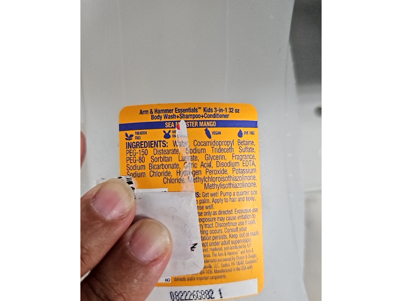 Arm & Hammer Essentials Kids 3-In-1 Body Wash + Shampoo+ Conditioner, Sea Monster Mango, 32 fl oz/946 mL