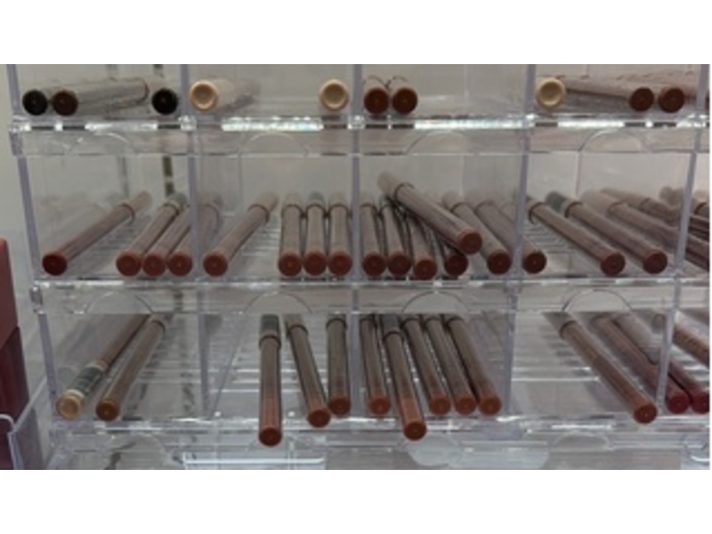 Maybelline Lifter Liner Lip Liner Pencil, Hyaluronic Acid, Out of Line