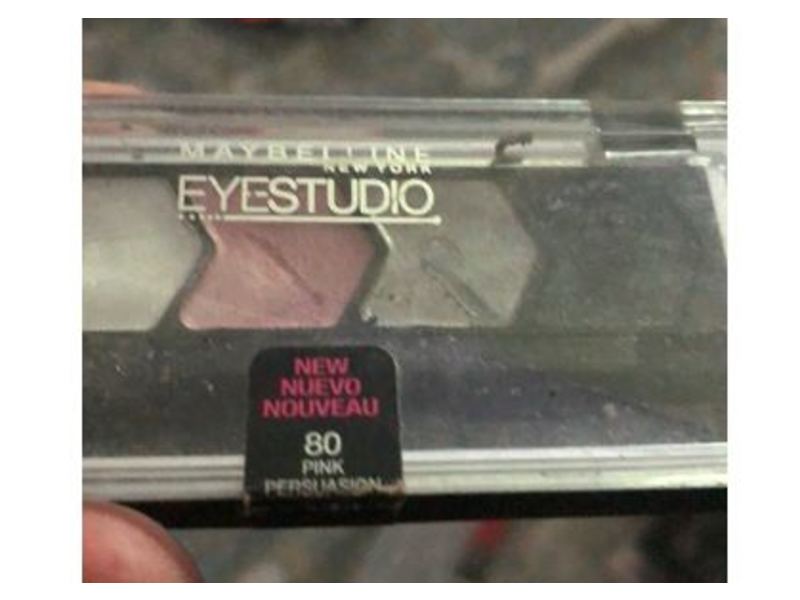 Maybelline New York Eye Studio Color Plush Silk Eyeshadow, Pink Persuasion 80, 0.09 oz/2.5 g