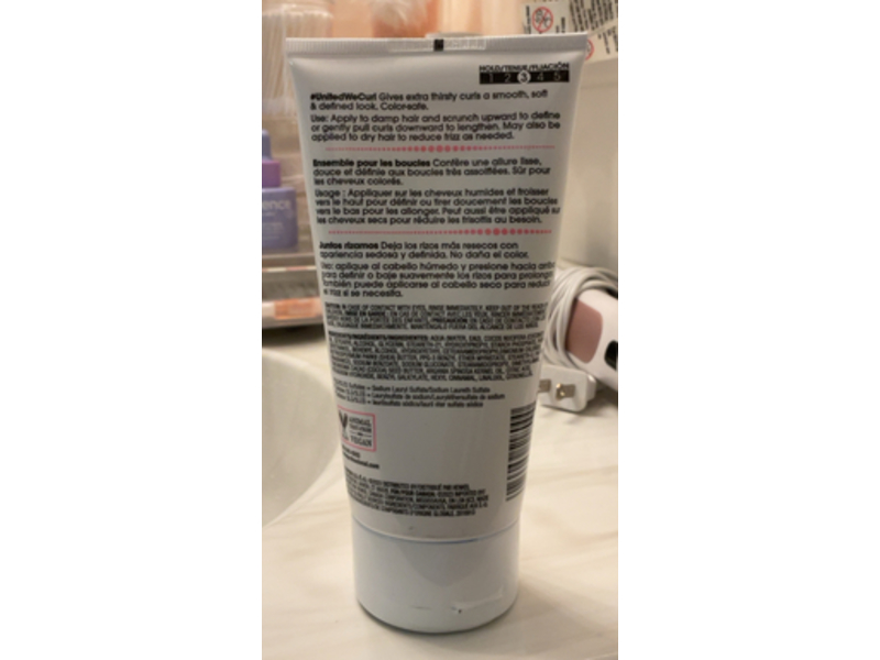 Zotos All About Curls Moisture + Defination Smoothing Cream, 5.1 fl oz/150 mL