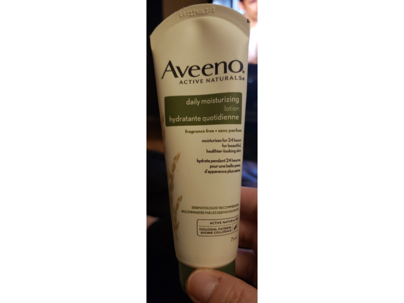 Aveeno Daily Moisturizing Lotion, 71 mL
