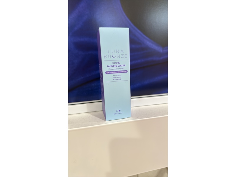 Luna Bronze Illume Tanning Water, Light-Medium, 3.4 fl oz/100 mL