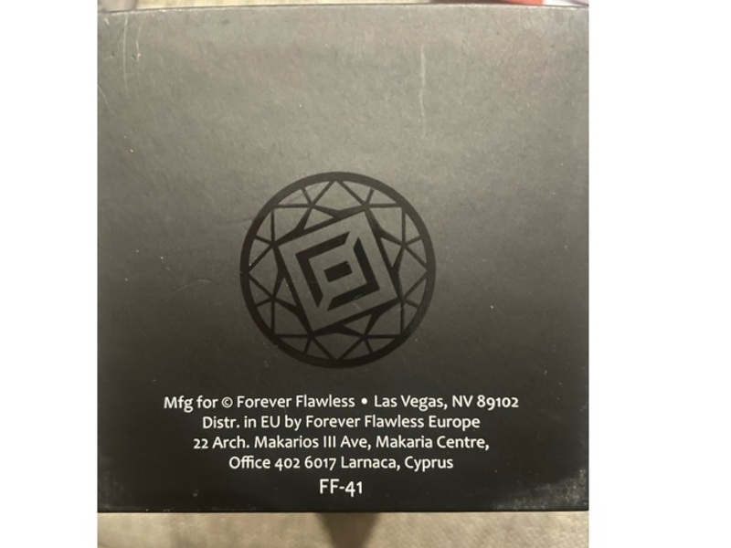 Forever Flawless Black Diamond Infused Age-Defying Serum, 1.35 fl oz/40 mL