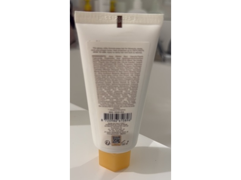 Gisou Honey Milk 5-In-1 Styling Cream, 1.7 fl oz/50 mL