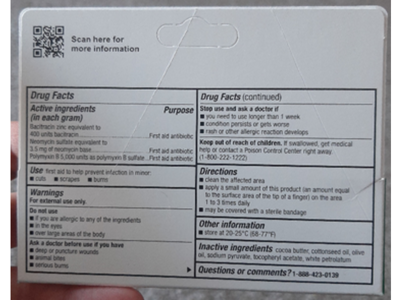 Topcare Health Triple Antibiotic Ointment, Original Strength, 0.5 oz/14.2 g