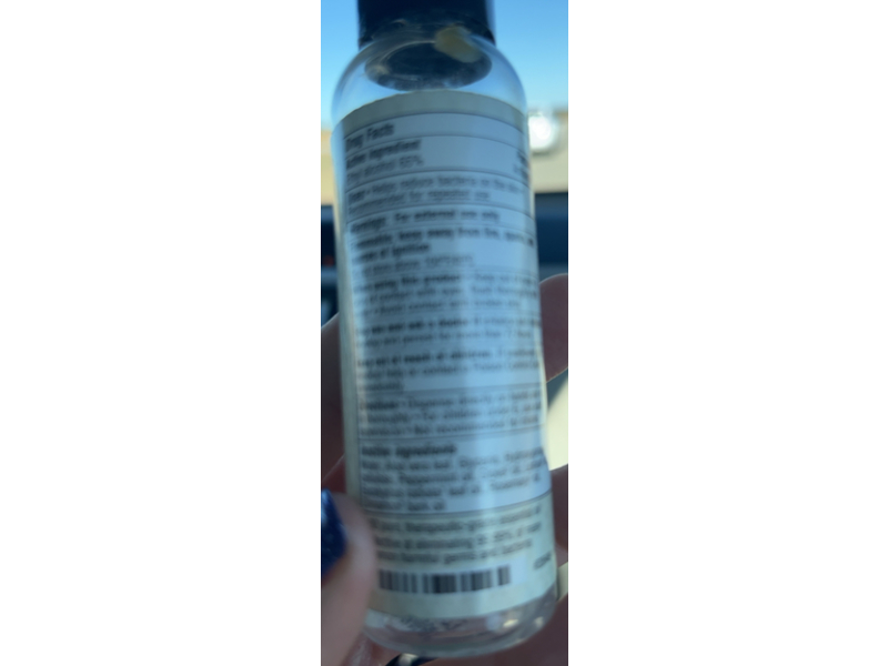 Young Living Thieves Waterless Hand Sanitizer, Peppermint Oil & Moisturizing Aloe, 2 fl oz/60 mL