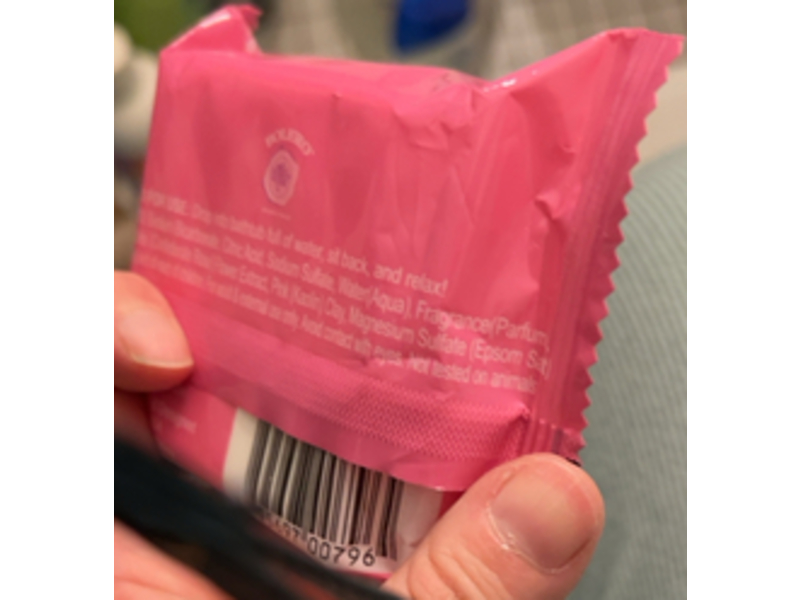 Bolero Beverly Hills Nourishing Bath Fizzer, Hibiscus & Pink Clay, 3 oz/90 g