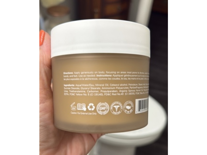 Avinichi Glowing Argan Body Butter, 260 g