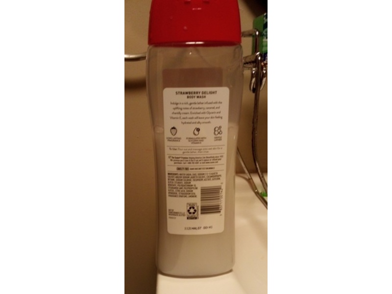 Suave Uplifting Body Wash, Strawberry Delight, 18 fl oz/532 mL