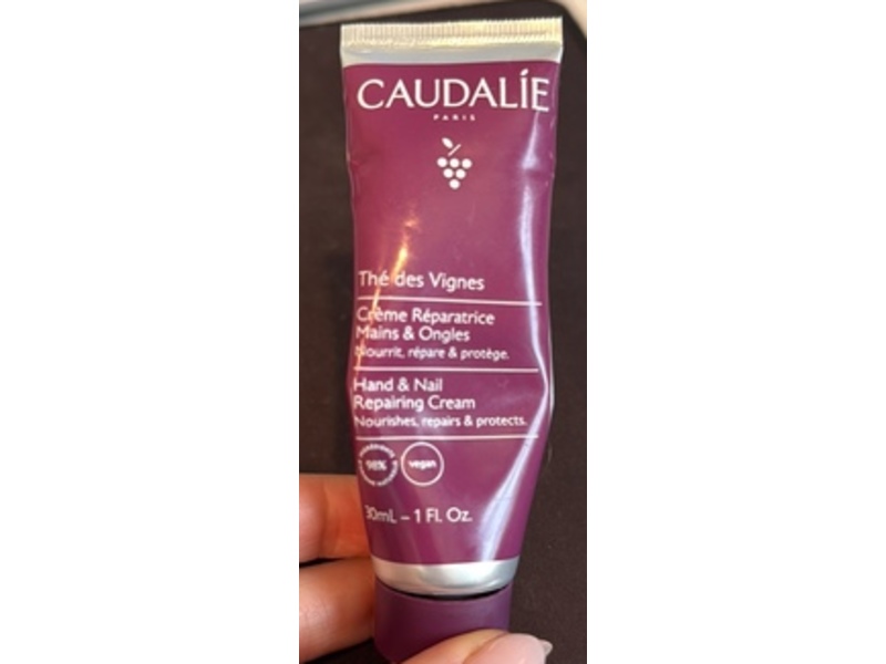 Caudalie Hand & Nail Repairing Cream, Vine Tea, 1 fl oz/30 mL