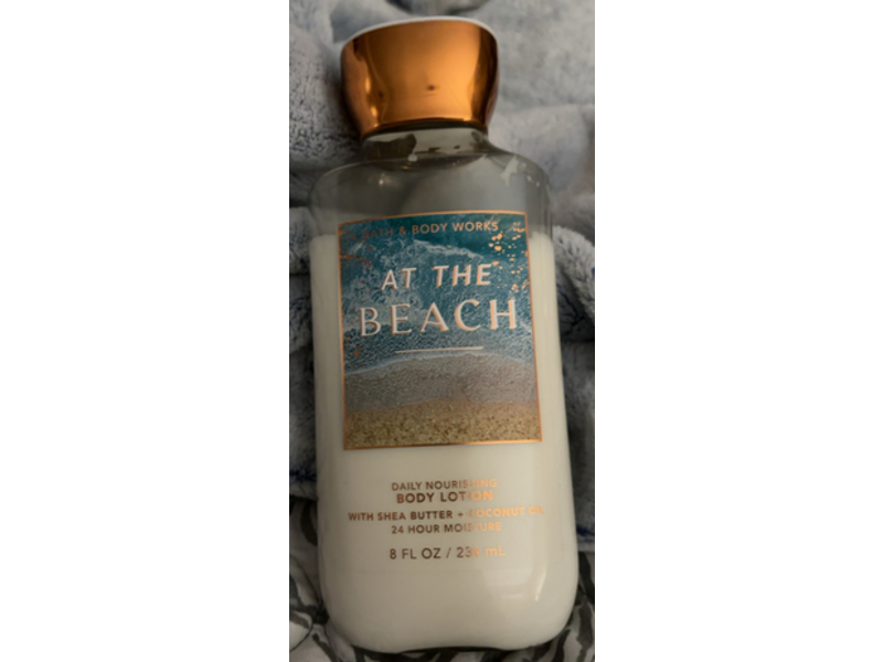 Bath & Bath Works At The Beach Daily Nourishing Body Lotion, Shea Butter + Coconut Oil, 8 fl oz/236 mL