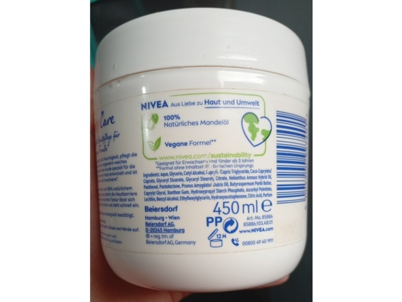 Nivea Family Care Moisturizing Cream, 100% Natural Almond Oil, 450 mL