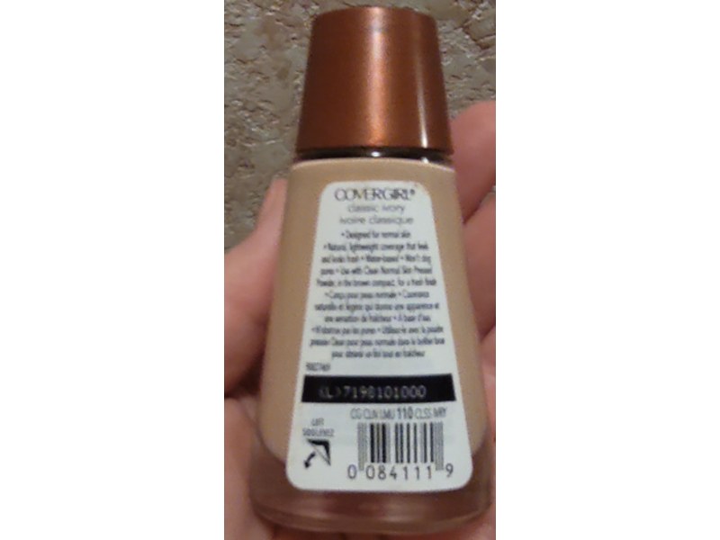 Covergirl Clean Liquid Makeup, Classic Ivory 110, 1 fl oz/30 mL