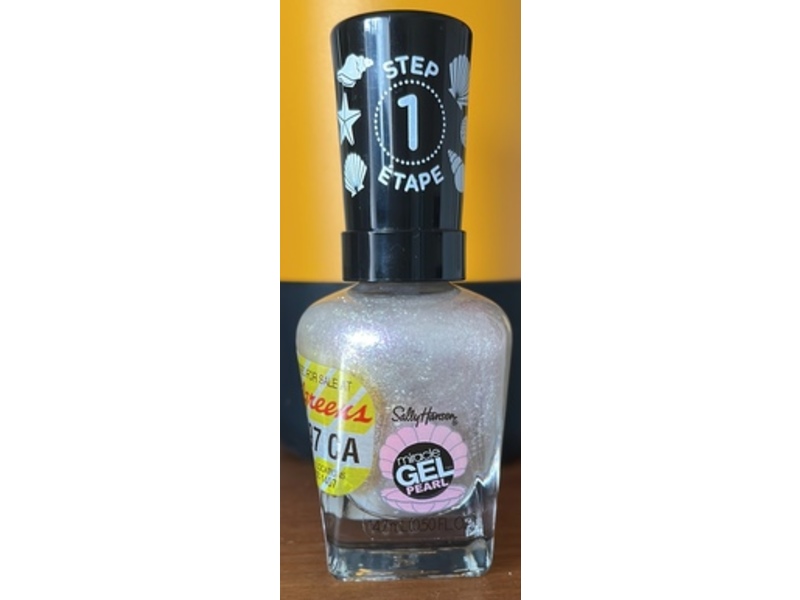 Sally Hansen Miracle Gel Pearl Nail Polish, Moonlight Mist, 0.5 fl oz/14.7 mL
