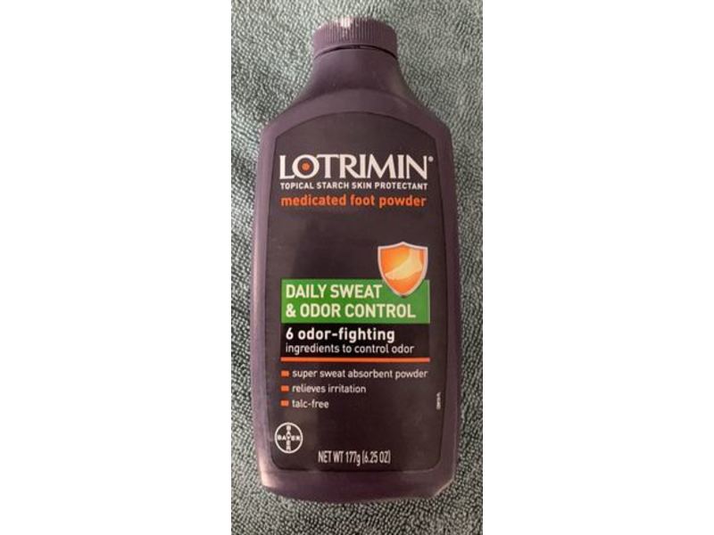 Lotrimin Medicated Foot Powder, Daily Sweat & Odor Control, 6.25 oz/177 g