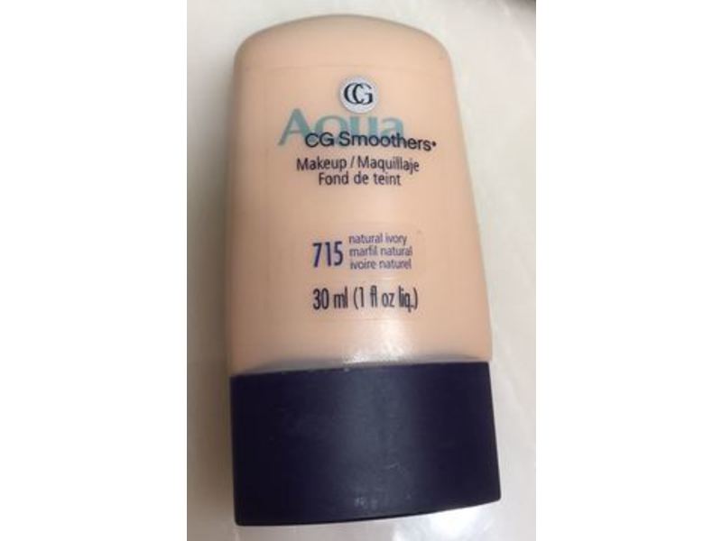 CoverGirl Smoothers Hydrating Foundation, 715 Natural Ivory, 1 fl oz/30 mL