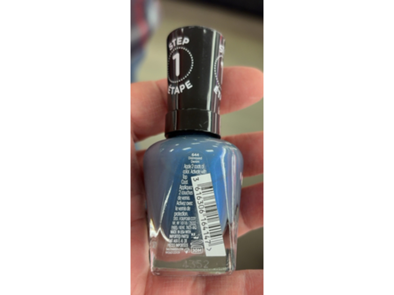Sally Hansen Miracle Gel Nail Color, Distressed Denim, 0.50 fl oz/14.7 mL
