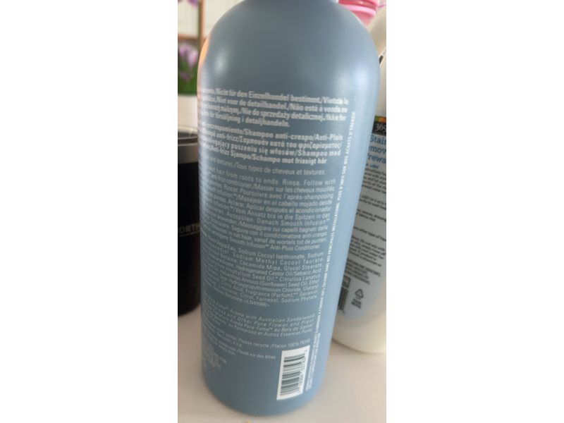 Aveda Smooth Infusion Anti - Frizz Shampoo, 33.8 fl oz/1 L