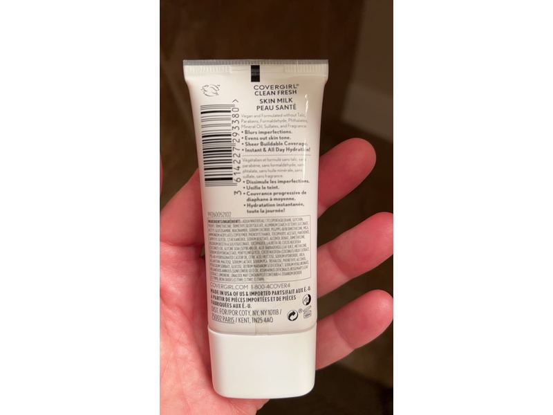 CoverGirl Clean Fresh Skin Milk Foundation, Light 540, 1 fl oz/30 mL.
