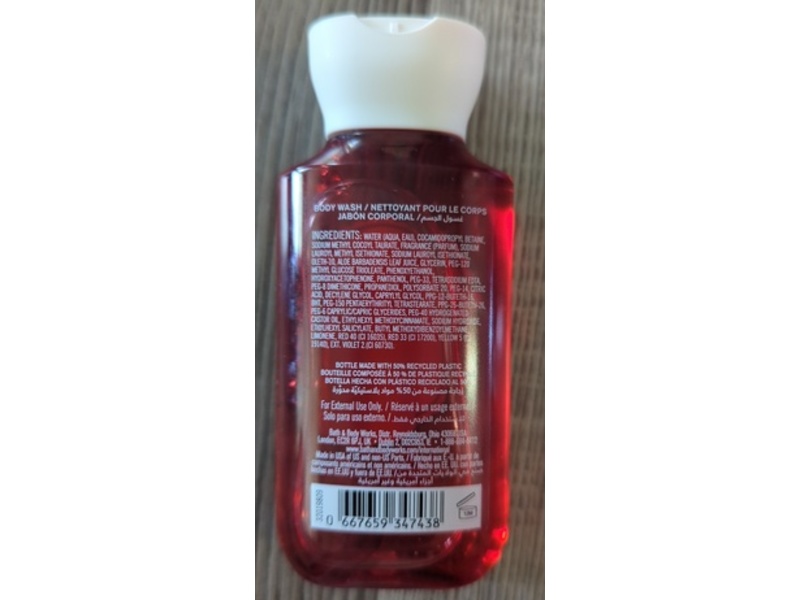 Bath & Body Works Strawberry Pound Cake Body Wash, Pro-Vitamin B5 + Aloe, 3 fl oz/88 mL