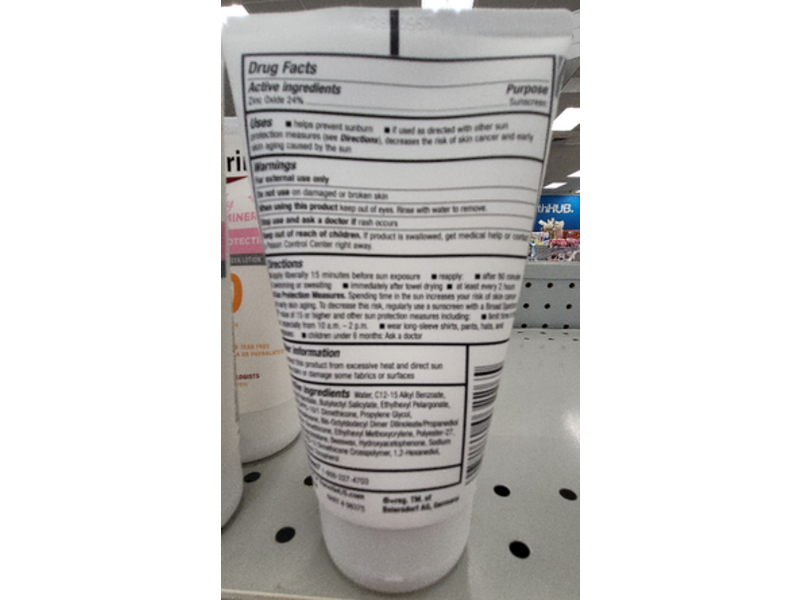 Eucerin Lightweight Sunscreen Lotion, Sensitive Mineral, SPF 50, 4 fl oz/118 mL