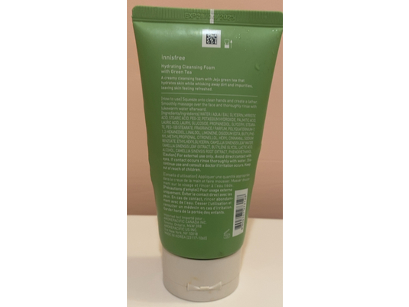 Innisfree Hydrating Cleansing Foam, Green Tea, 5.07 fl oz/150 mL