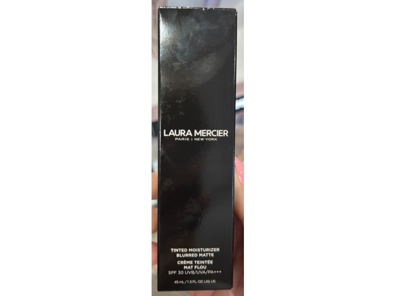 Laura Mercier Blurred Matte Tinted Moisturizer, 2C Oak, SPF 30, 1.5 fl oz/45 mL