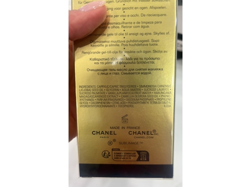 Chanel Ultimate Comfort & Radiance-Revealing Sublimage Gel-To-Oil Cleanser, 5 fl oz/150 mL