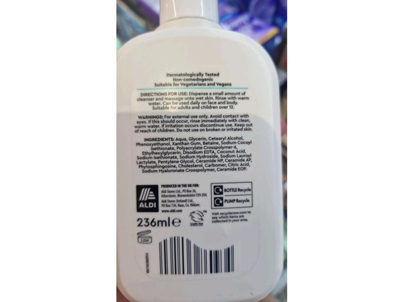 Lacura Hydrating Cleanser, 236 mL