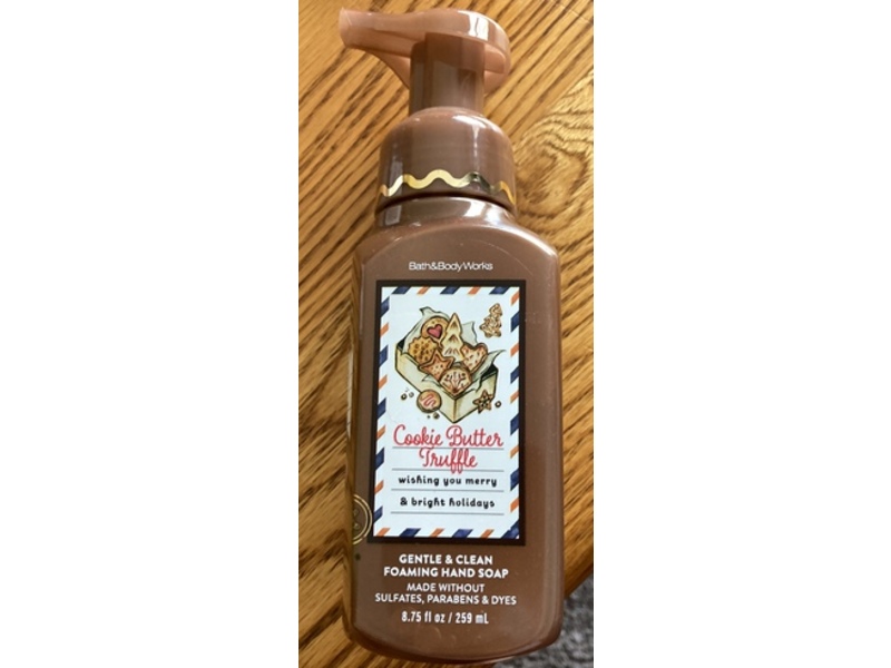 Bath And Body Works Gentle And Clean Foaming Hand Soap, Cookie Butter Truffle, 8.75 fl oz/259 mL