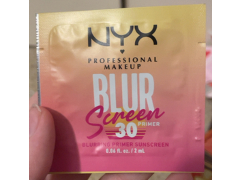 Nyx Professional Makeup Blurring Primer Sunscreen, SPF 30, 0.06 fl oz/2 mL