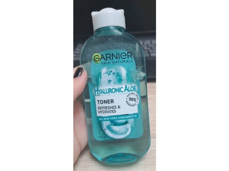 Garnier Skin Naturals Refreshes & Hydrates Toner, Hyaluronic Aloe, 200 mL