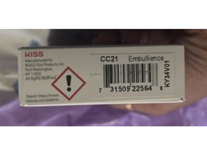 Kiss Core Press On Nails, Embullience, 32 Count