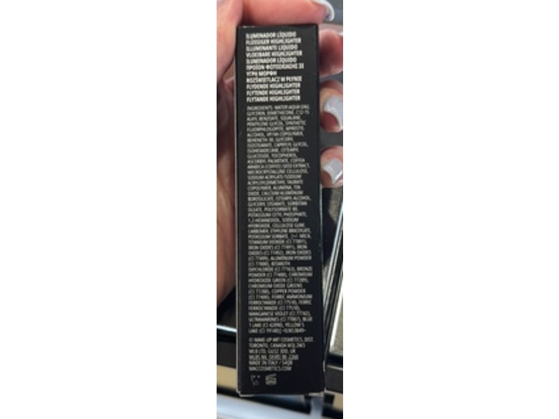MAC Cosmetics Skinfinish Lightstruck Liquid Highlighter, Lilac Haze, 0.5 fl oz/15 mL